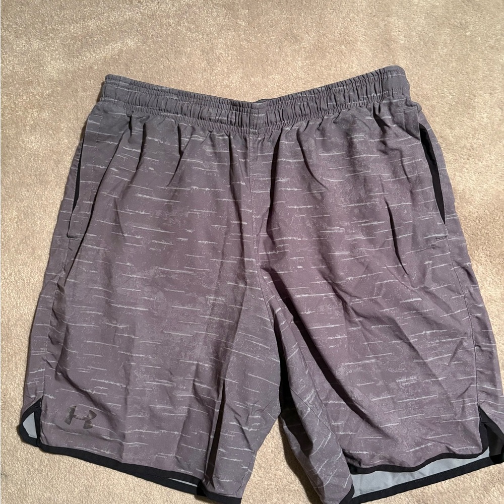 Under Armour Men's Grey Athletic Shorts